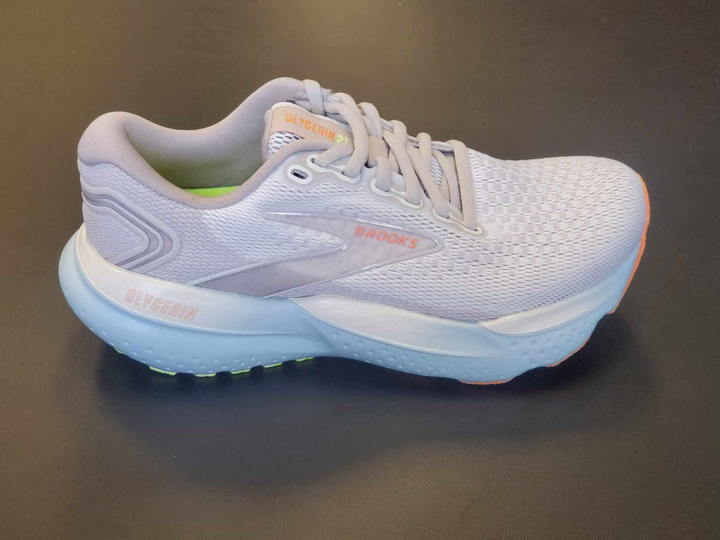 A PRUEBA  Brooks Glycerin 21